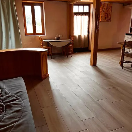Holiday home Evasion Champetre A 2 Pas Du Pal Jaligny